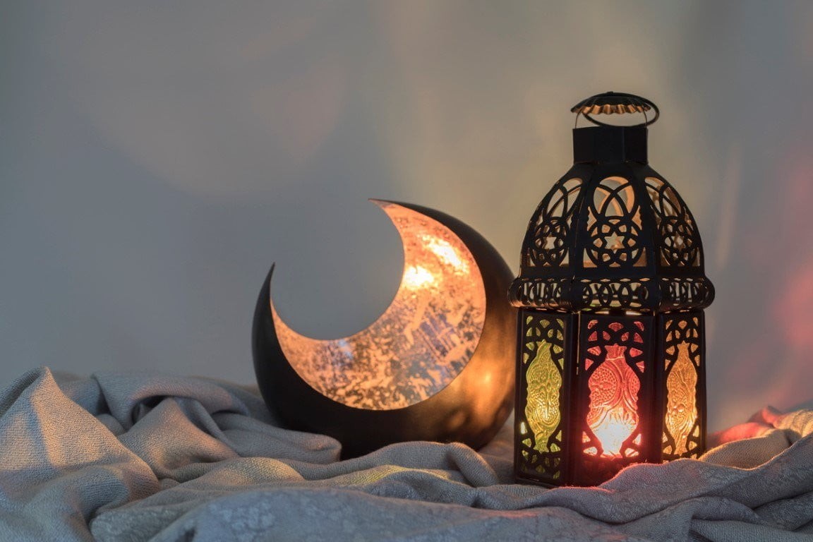 لماذا عمان تخالف رمضان